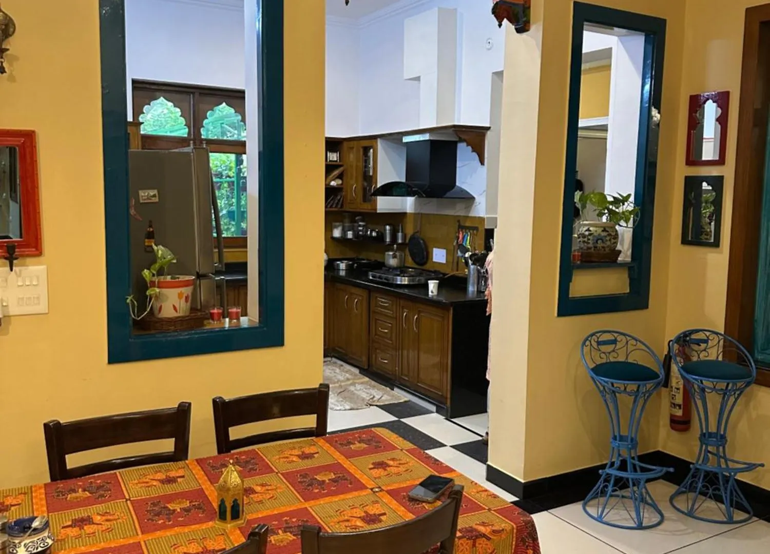 The Coral Court Homestay Agra