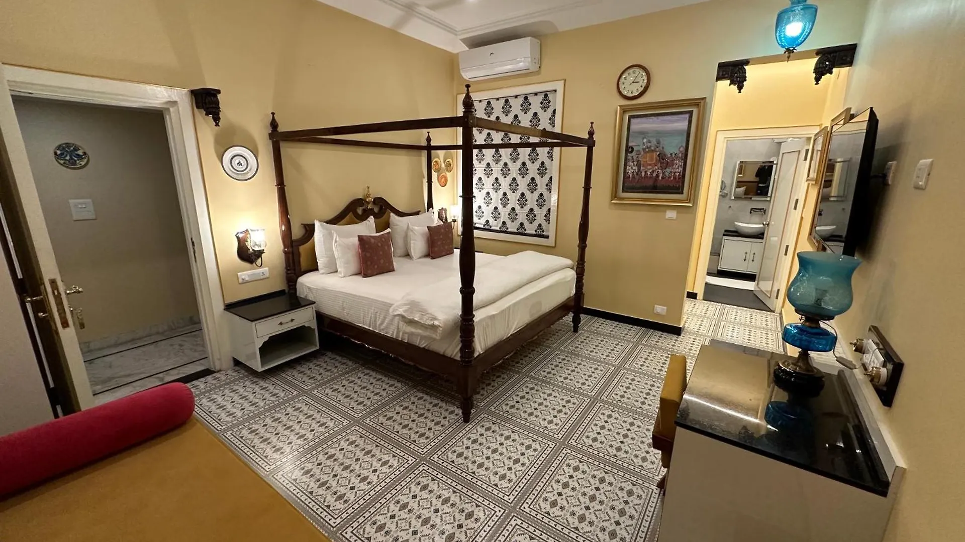 The Coral Court Homestay Agra India