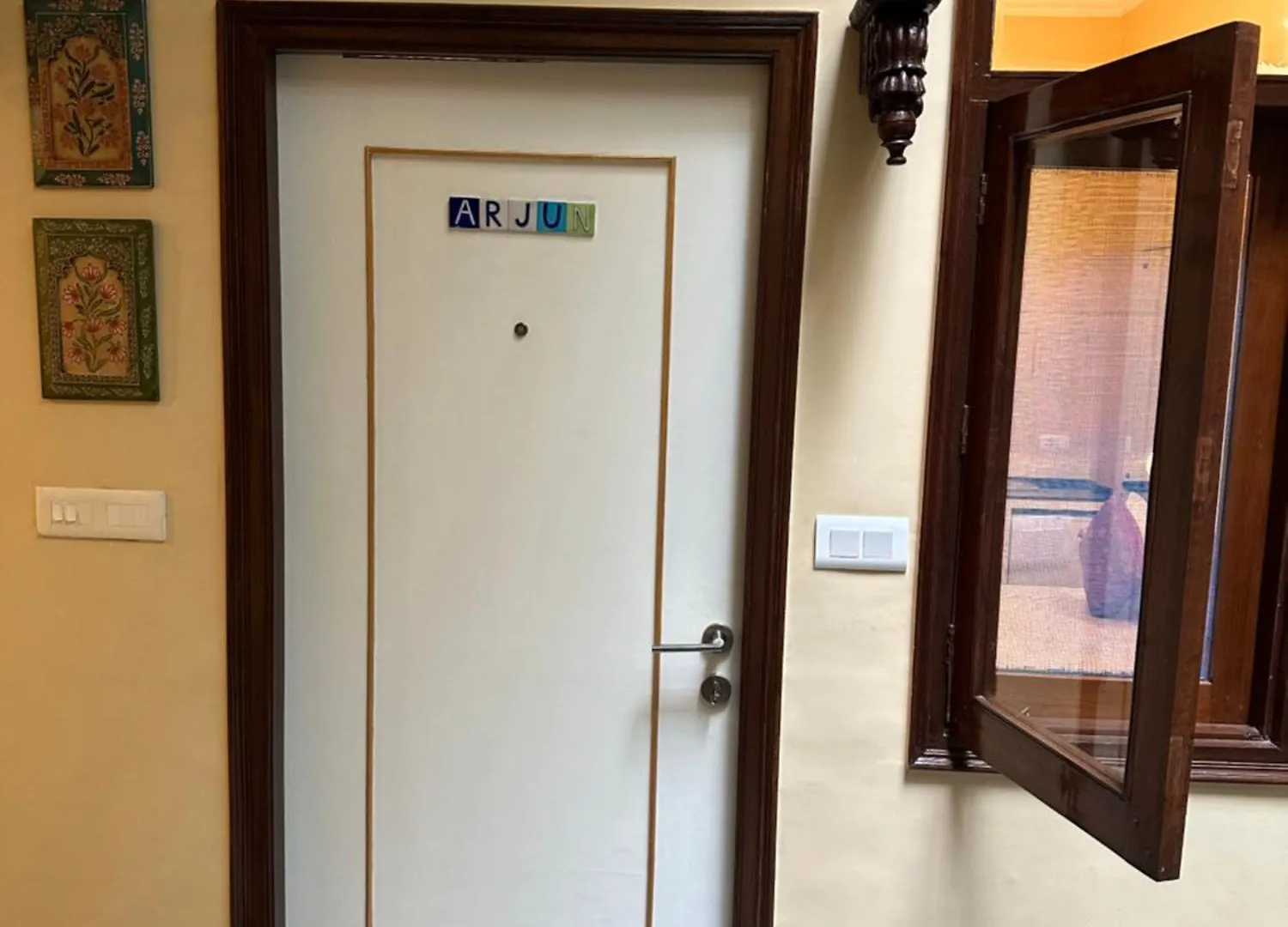 The Coral Court Homestay Agra