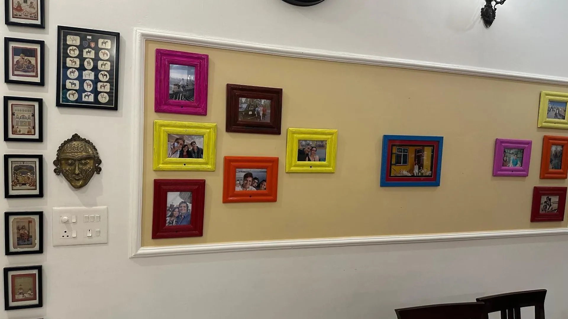 The Coral Court Homestay Agra  Indie